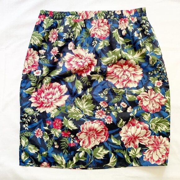LOFT knee-length floral stretch skirt - Picture 6 of 8